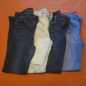 4 American Eagle jeans
